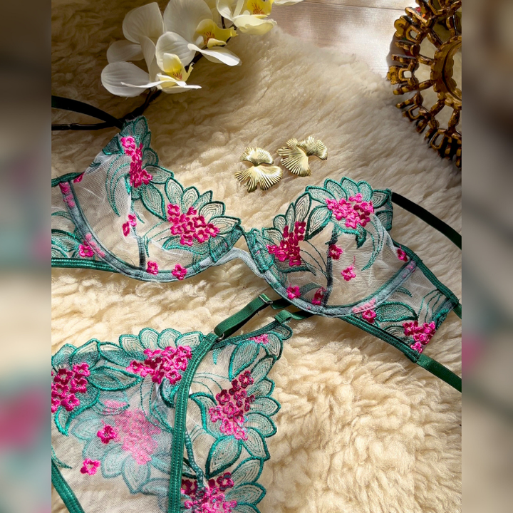 Conjunto Flora