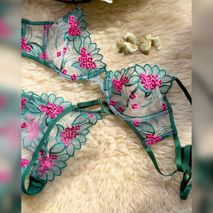 Conjunto Flora