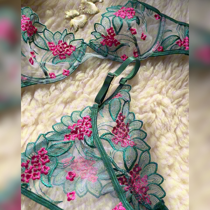 Conjunto Flora