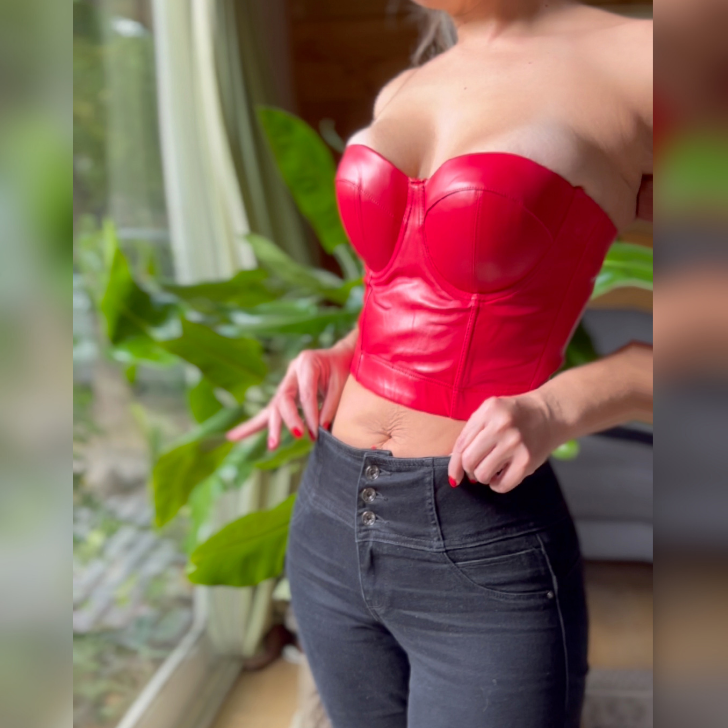 CropTop Begoña Rojo