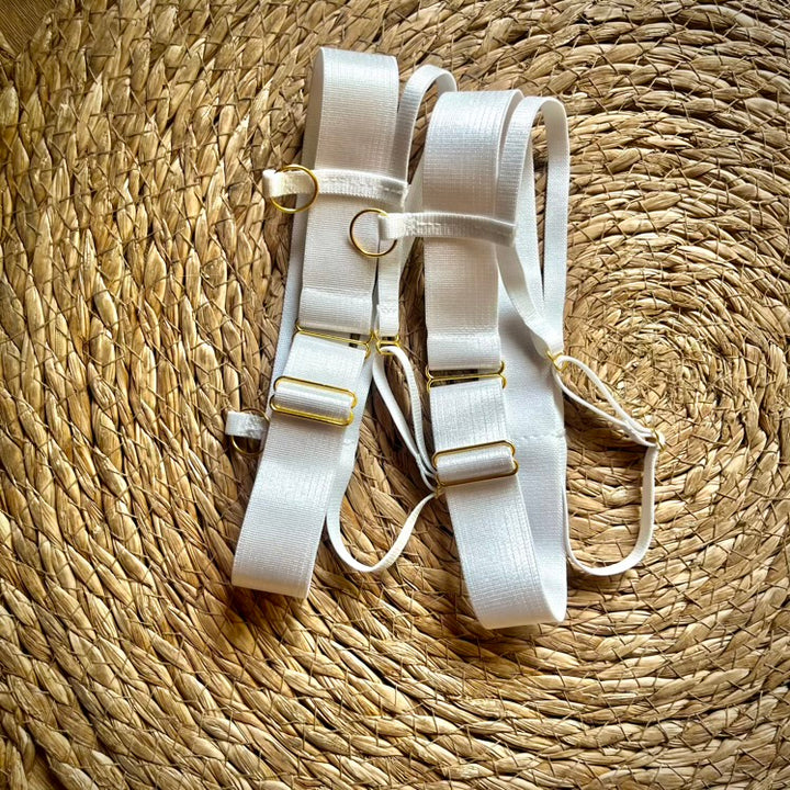 Ligas blancas de strap ancho doble