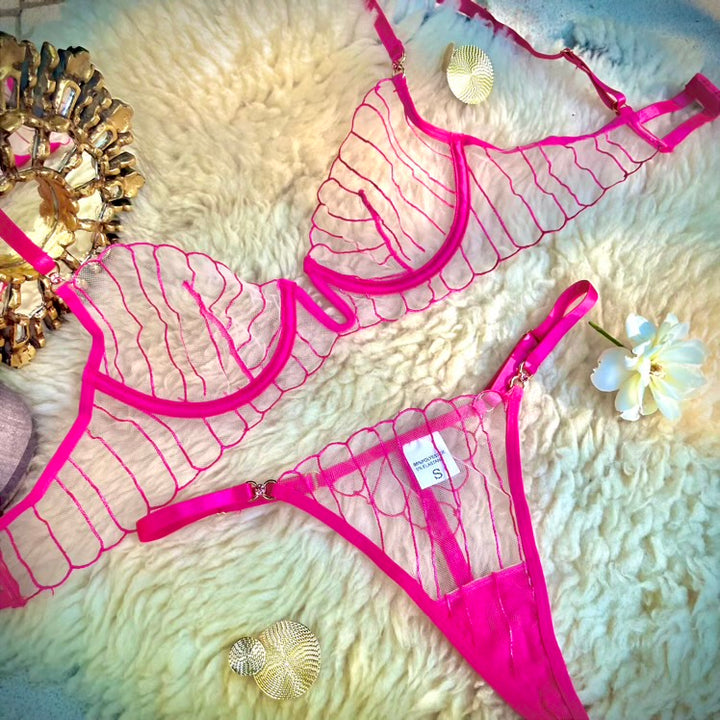 Conjunto Inna rosado de lencería elegante, vista plana del producto completo