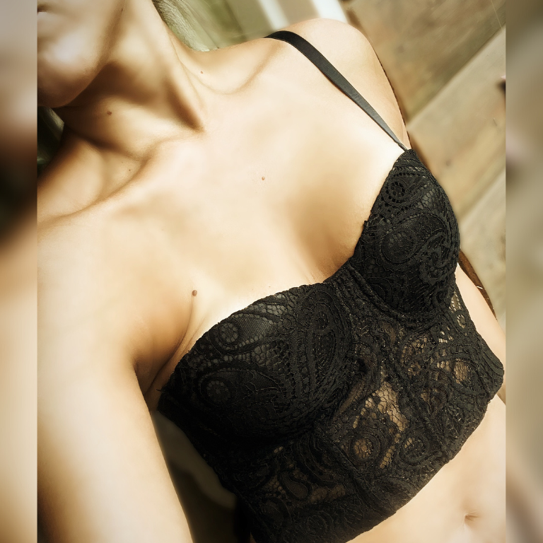 CropTop Emma Negro